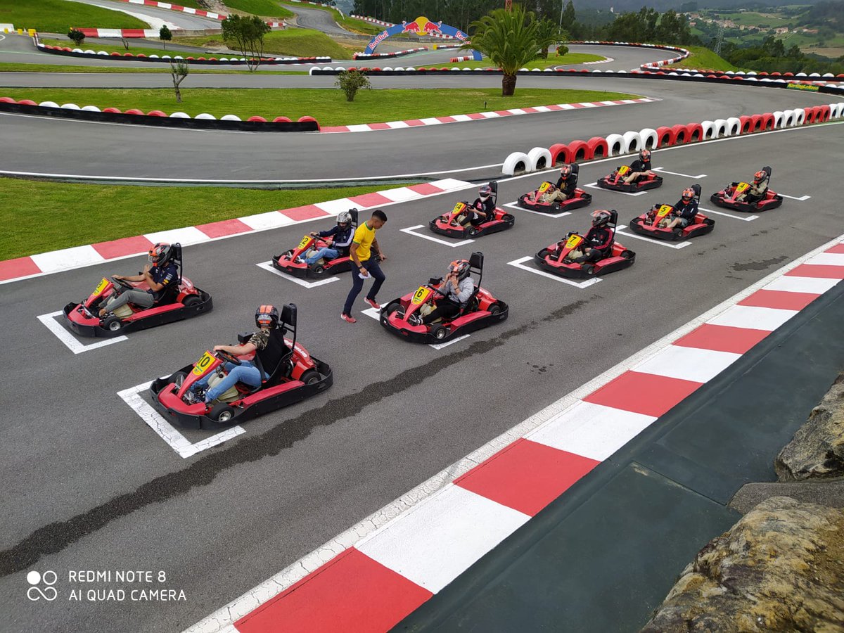 Drakeclubgg's tweet photo. DIA ESPECTACULAR EN EQUIPO!
🟥⬜️⬛️🟥⬜️⬛️🟥⬜️⬛️🟥⬜️⬛️🟥
VISITAMOS EL @KartingLaRoca
DE @DaniSordo EN CANTABRIA!!
🔥🔥🔥🔥🔥🔥🔥🔥🔥🔥🔥🔥🔥
#northwipe @CervezaDougalls
@dtpdesign #GODRAKE https://t.co/qL9mG3vHOh