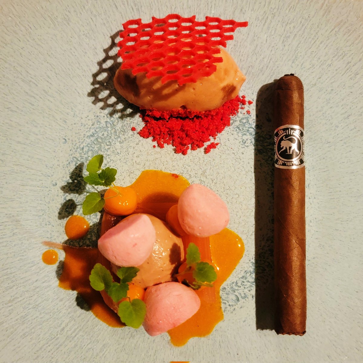 PrincipleCigars's tweet photo. #TastyTuesday 
.
#Cigar #Cigars #PrincipleCigars #FrothyMonkey #시가 #Zigarre #葉巻 #сигара #BOTL #CigarLife #FoodLover #FoodPorn #Foodstagram #Foodie #FoodPornography #FoodPhotography #CigarPorn #Cigarian #CigarWorld #CigarOfTheDay #CigarLover #Cerutu #Food #Dessert https://t.co/ZQdBwlzLDx