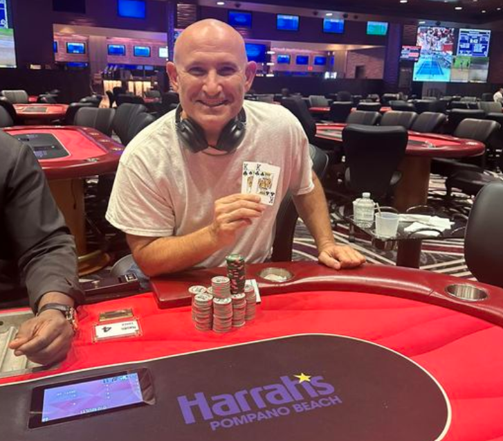 Harrah's Pompano Poker: 2 Tournaments today! 11AM $80, $2K GTD NLH &amp; 6PM $130, $5K GTD NLH

Monday's $150 Buy-in, $5 GTD NLH had 44 players for a $5,060 prize pool.  Congratulations Jonathon Gordon on taking the $1,366 1st prize!

Get the details: harrahspompanopoker.com/post/two-tourn…