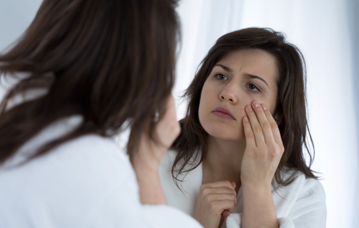 In honor of World Sjögren's Day, we invite you to learn more about the complex relationship between Sjögren’s Syndrome and lupus. From shared symptoms to genetic associations, understanding their overlap is crucial for effective management. Learn more: buff.ly/3zRrGSv