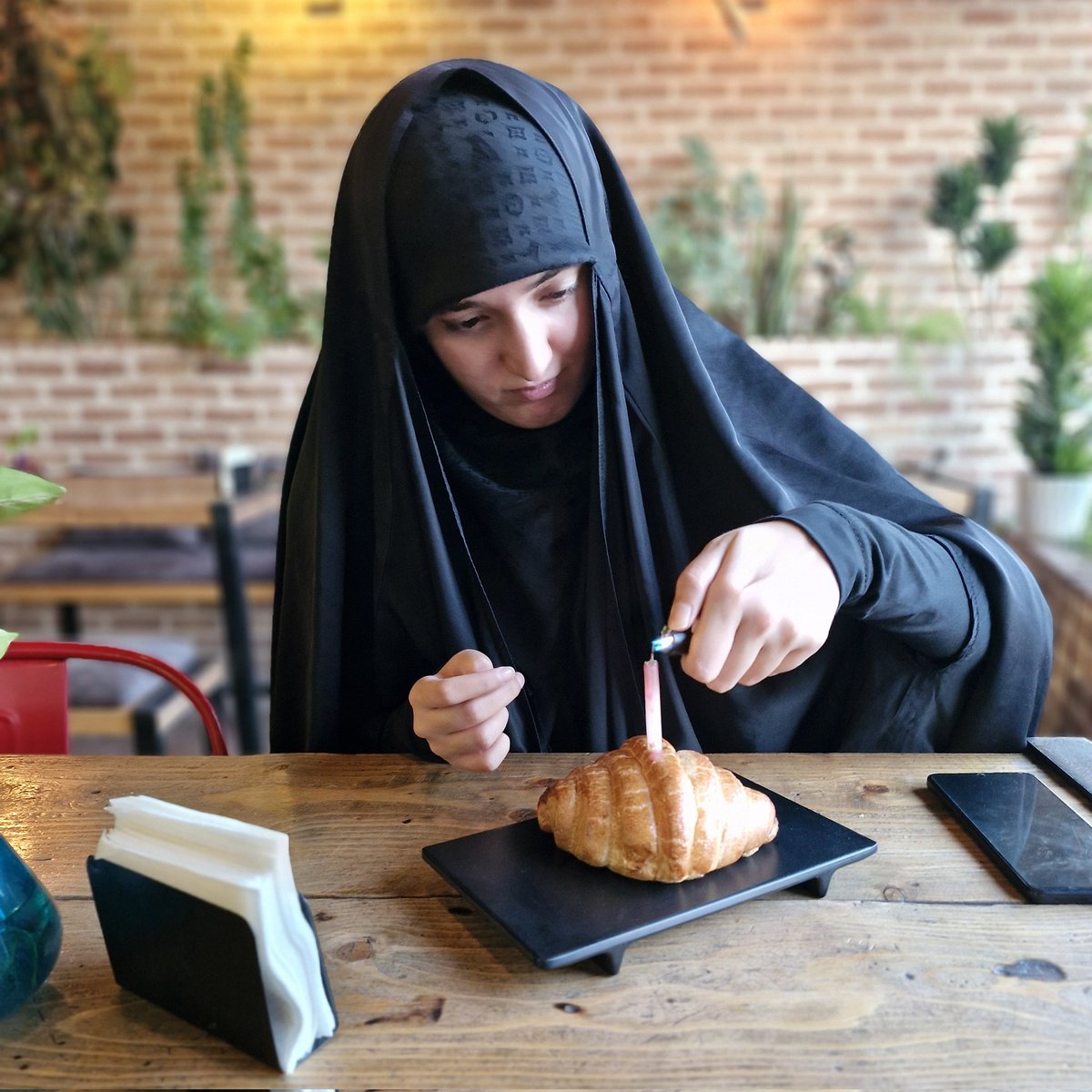 ZIZI𐙚 tweet media