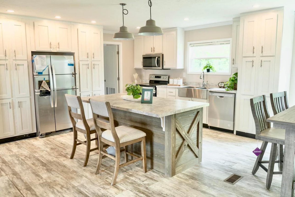 DisotellKim's tweet image. Check out this stunning home, available right off the lot.
“The Luna” by Hamilton Homebuilders 
 3 Bed 2 Bath

Want to see how Easy it is to get Prequalified for this beautiful home or for payment details? Click my link below 
regionalhomesopelousas.com/sales/kim
#Callkim (337) 290-3307 ☎️