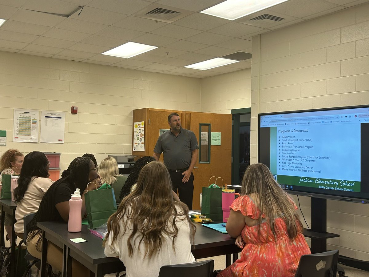 Superintendent Lowe of Butts County Schools. Leading in action. <a href="/ButtsCoSchools/">Butts County School System</a> #jespandapride