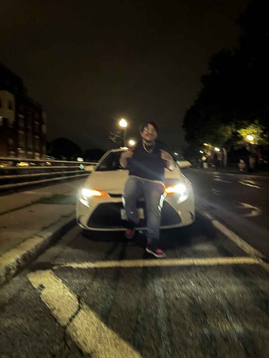 GuatBoii's tweet photo. Last night Vibee 🌃🚗 https://t.co/bG3m0Gq1mV