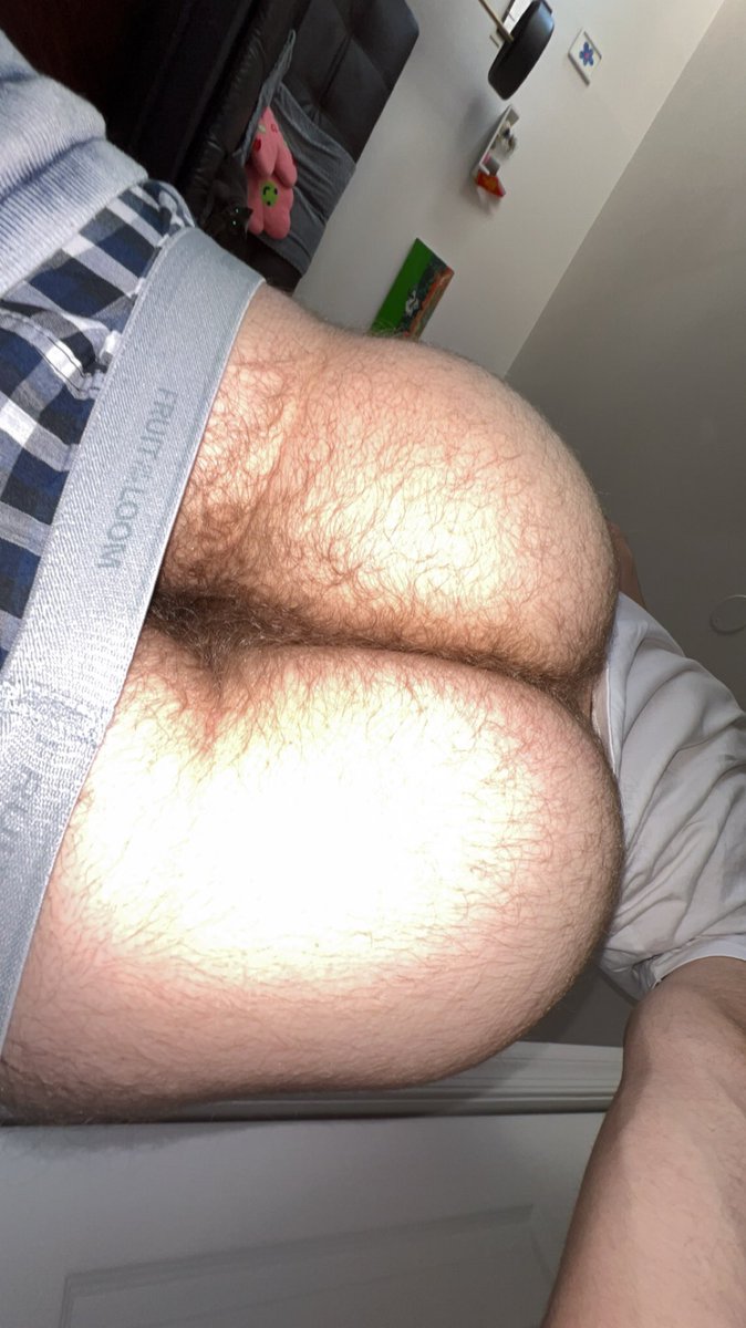 Rt if you like hairy ass
