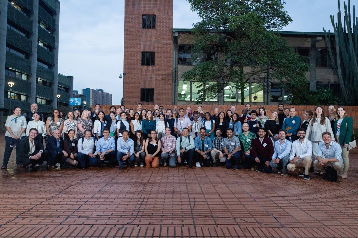 GovActionHub's tweet image. 😍  We&apos;re happy to share that our #Colombia team will be working with colleagues from the @UniLaGuajira and the @Unimagdalena to pilot systems change in #LaGuajira mining communities as part of the #EngineeringX Safer Complex Systems programme.⚡🚀