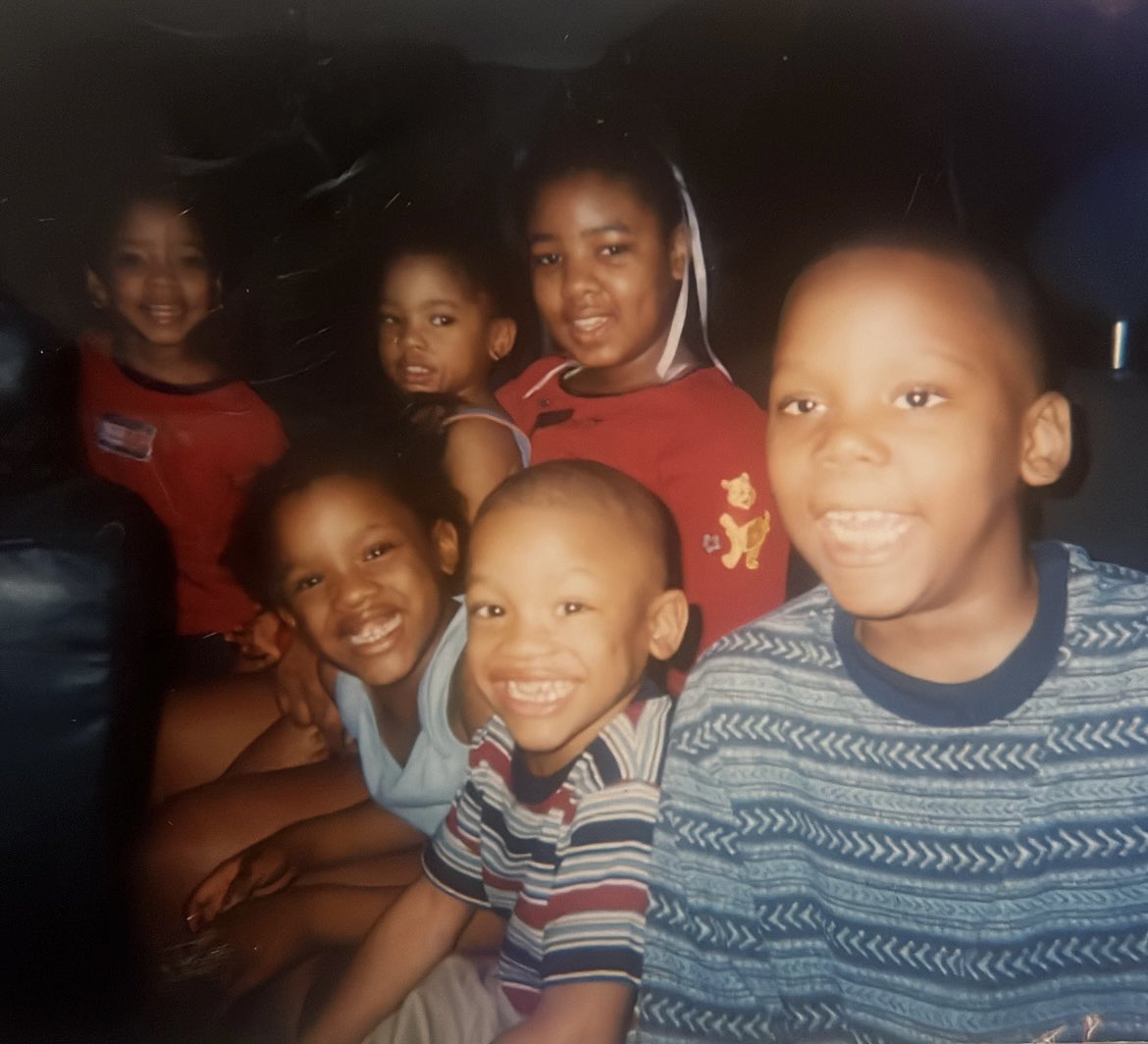 shadesoftee's tweet photo. You’ll live on forever in my heart baby brother. I love you ❤️🕊️😔 @nmpsmallz https://t.co/0EYCkZQSTA