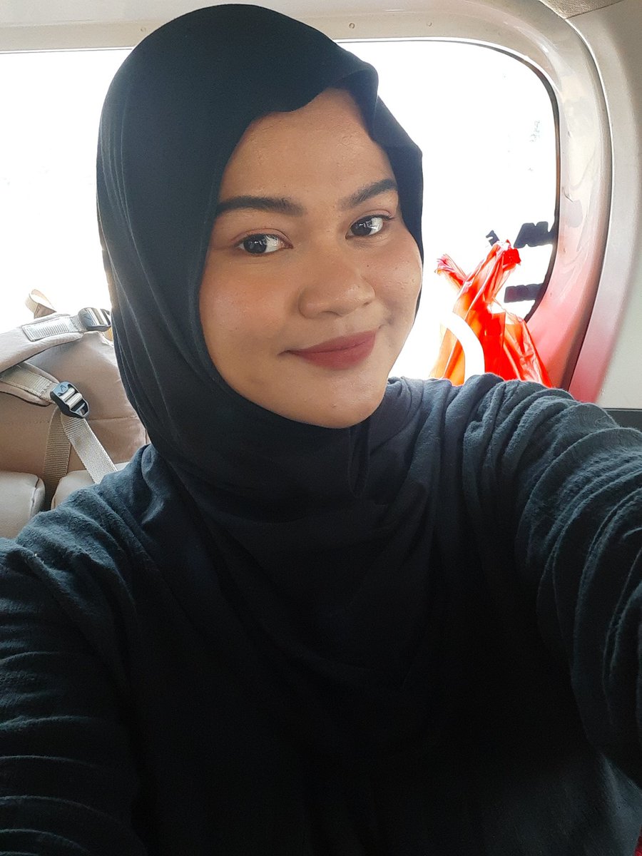 Nuttelazaynx's tweet image. I'll always hold on
'Cause you make me strong 🤧
#1DKaraokePartyOnline #1DRockingAnniversary
#14YearsOfOneDirection #14YearsOf1D #1DDay #DDay