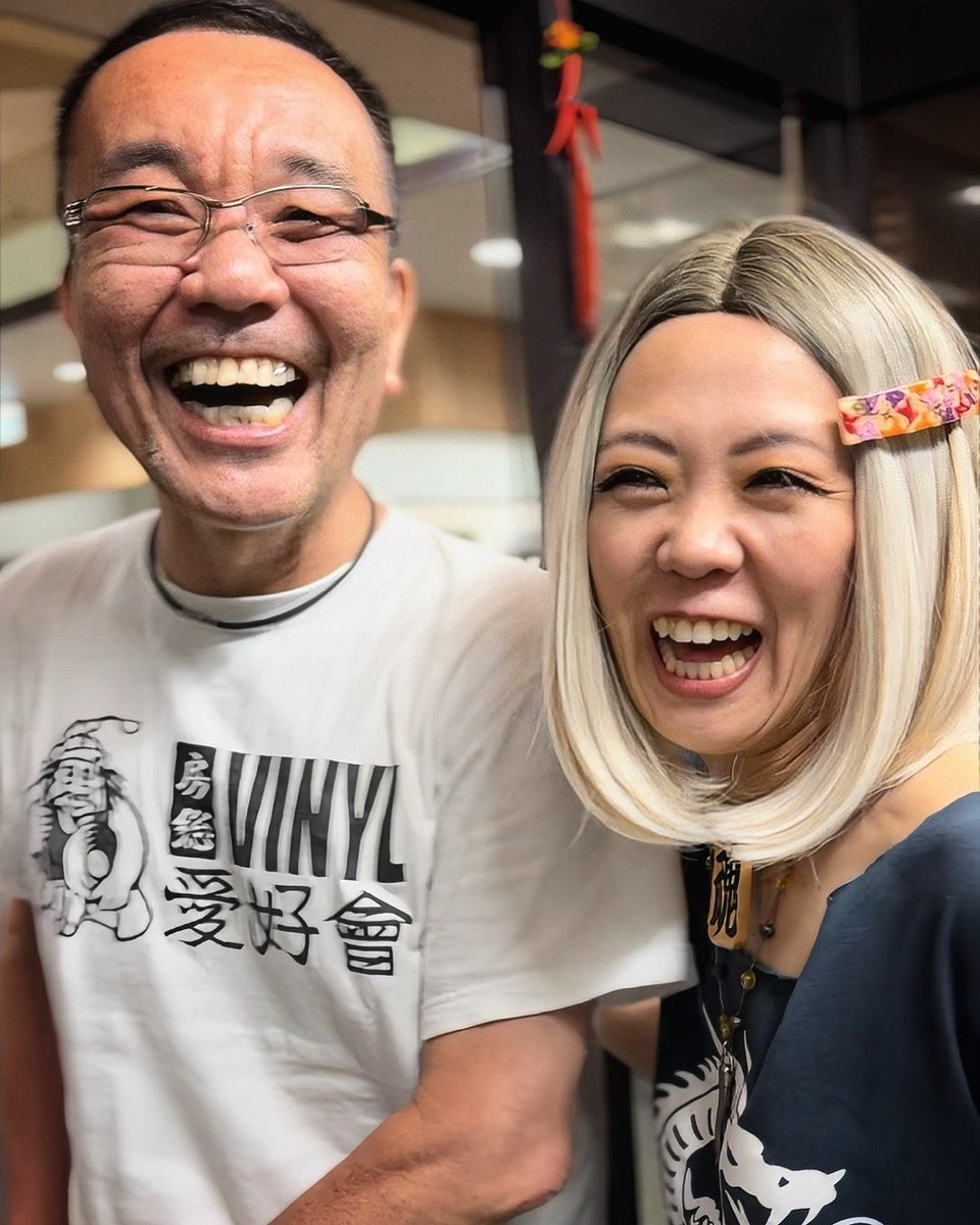 WODDYFUNK's tweet photo. 第58回葛飾花火大会
松戸側から
総ノ國〜リーダー
千葉ラッパーレジェンドMC Hulkさん家
ヒロちゃんと堪能💕

松戸町中華でおつかれ会🍻

総ノ國〜フサノクニ⤵︎
https://t.co/kpSSi1g0cm

#葛飾花火大会
#花火
#花火大会
#千葉
#千葉松戸
#総ノ國
#総ノ國フサノクニ
#mchulk https://t.co/16Mpw84y0C