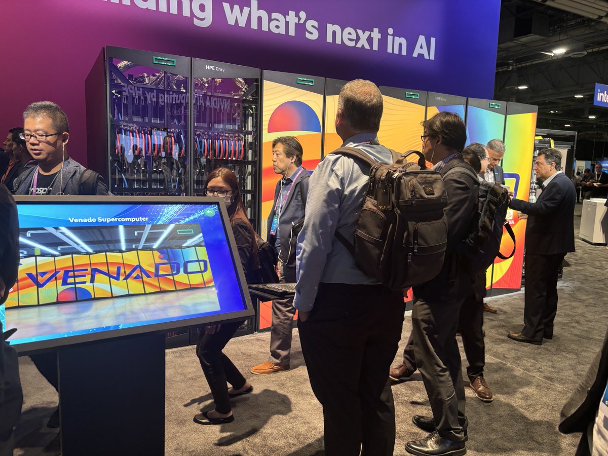 F2B_services's tweet image. Showcasing supercomputers is no joke--so we don&apos;t mess around. Highlight an exploration of these beastly machines with touchscreen tour, video guide, and more.

#eventtechnology #touchscreen #interactivekiosk #eventservices #supercomputing