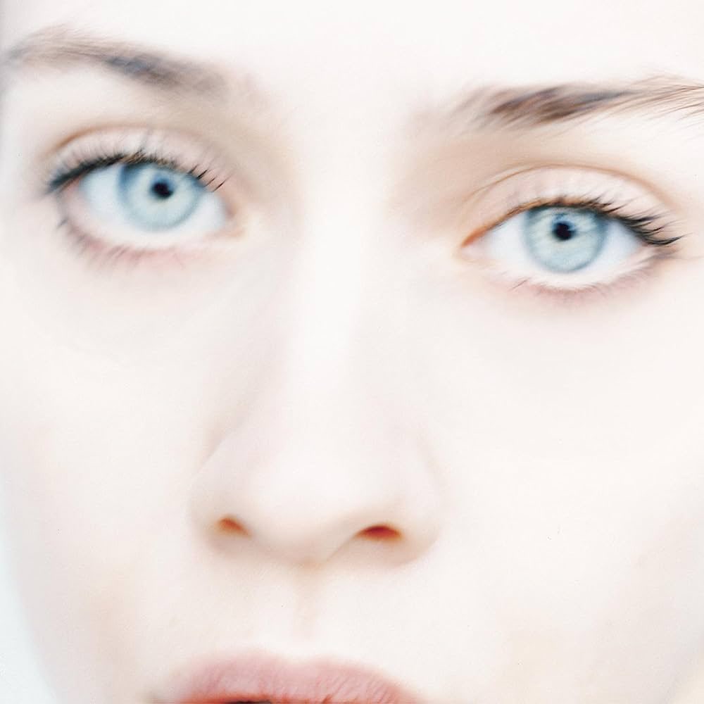 fionaedits's tweet photo. Happy 28th anniversary of Fiona Apple’s debut album, ‘Tidal’. 🩵 https://t.co/rBB9RntUDt