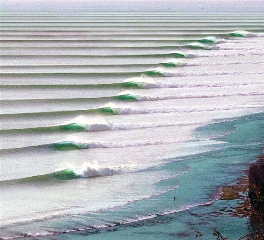 4. These are Chicama waves, the longest and most perfect in the world, occurring at a single point on the Peruvian coast. It looks photoshopped, but it’s just nature at its finest.

Nothing can be built within a two-kilometer radius to preserve their natural formation.