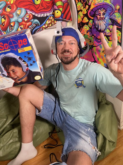 Watch my 80&rsquo;s porn scenes @Pornhub 🖤🧡 https://t.co/5tp68Qnygj<a class="tags" href="/tag/pornhub">@pornhub</a>