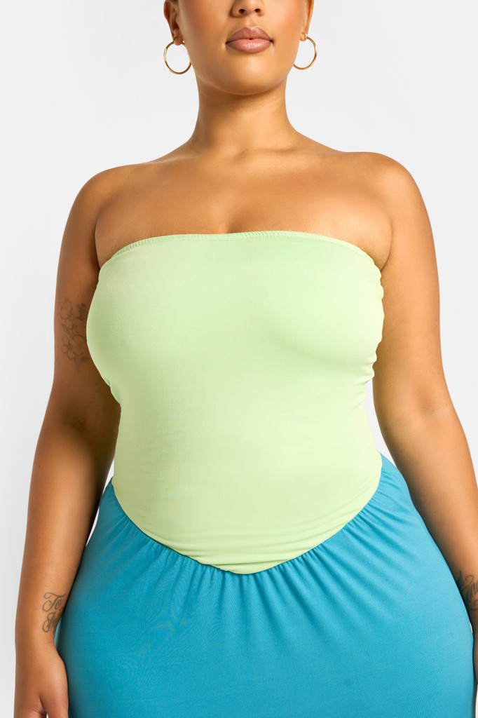 rebsocial's tweet image. "Gorman" dress taking the spotlight.
l8r.it/sG7Y

#rebdolls #plussizefashion #midsizestyle #plussizestyle