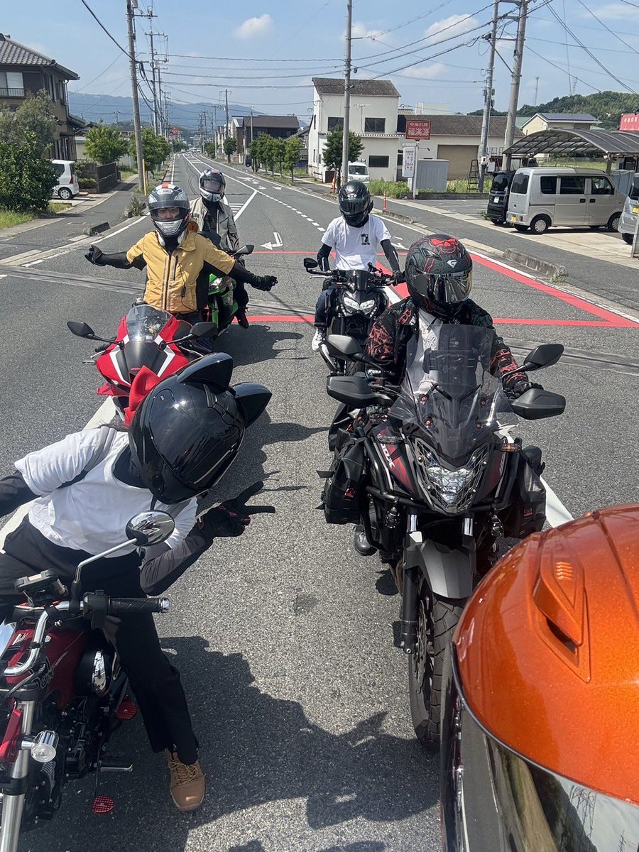 Dax_125_m's tweet photo. 3週間ぶりの！！バイク！！🏍³₃
いしはるうどん▶︎ル・モンド▶︎笠岡ベイファーム
久しぶりで最初緊張したけどやっぱり楽しいなぁ💗
暑すぎてマジで暑かった( ˊᵕˋ ;)💦

#バイク好きな人と繋がりたい 
#バイク乗りと繋がりたい
#バイク女子 
#ダックス125 https://t.co/Ah6nh5SQpS