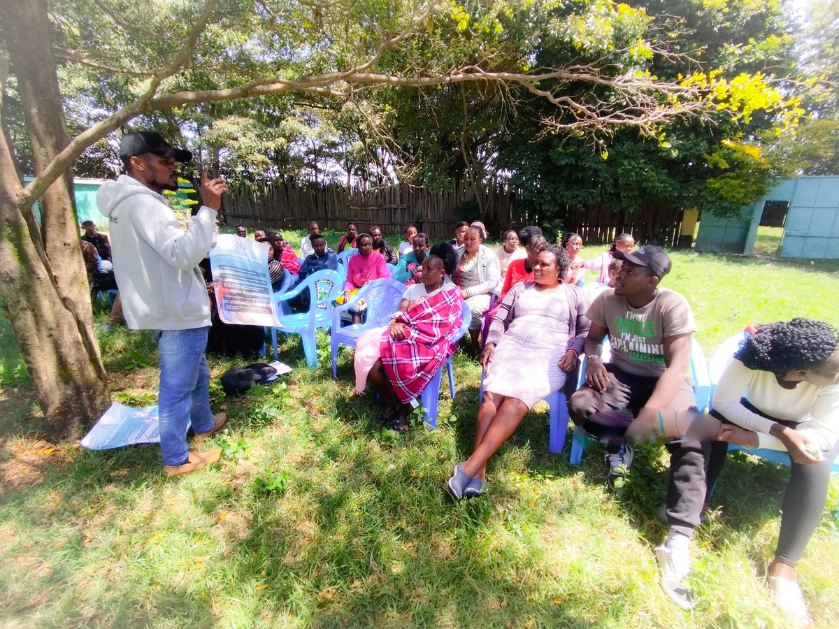 WRA_K's tweet photo. @Kakamega_037 @VihigaCountyGov @040County @BungomaCountyKe @KisumuCountyKE @YsdBgm @elitedeafcbo @weteckenya @StretchersYouth @inukasuccess @DreamAchieversk @ruraltoglobal @TurksCbo @GirlPow71900718 In the nomadic communities of @KajiadoGov and @NarokCountyGvt, we are joined by our MNH champions to spread the gospel of self-care for MNH. #SelfCare is the root of #Healthcare. #WhatWomenWant #SelfcareMonth https://t.co/CXncLU1m8O