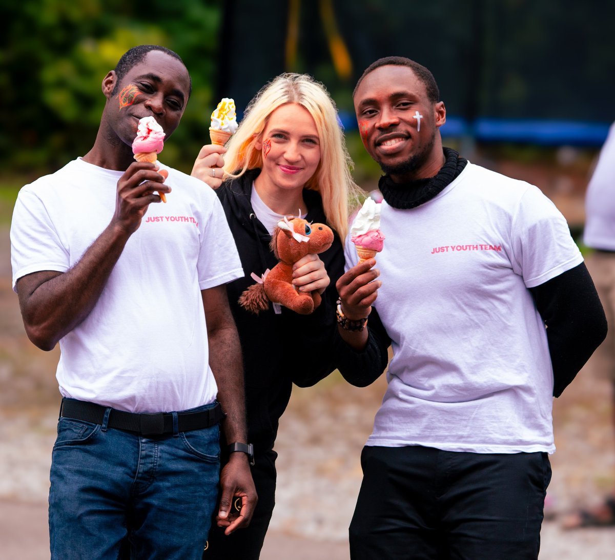 JustYouth2's tweet photo. Summertime fun with Just Youth! ☀️🍦🎾⚽🏰
#funday #summer  #icecream #sunny #sweet #day #sunday #sunfunday https://t.co/3aYXIFrrxQ