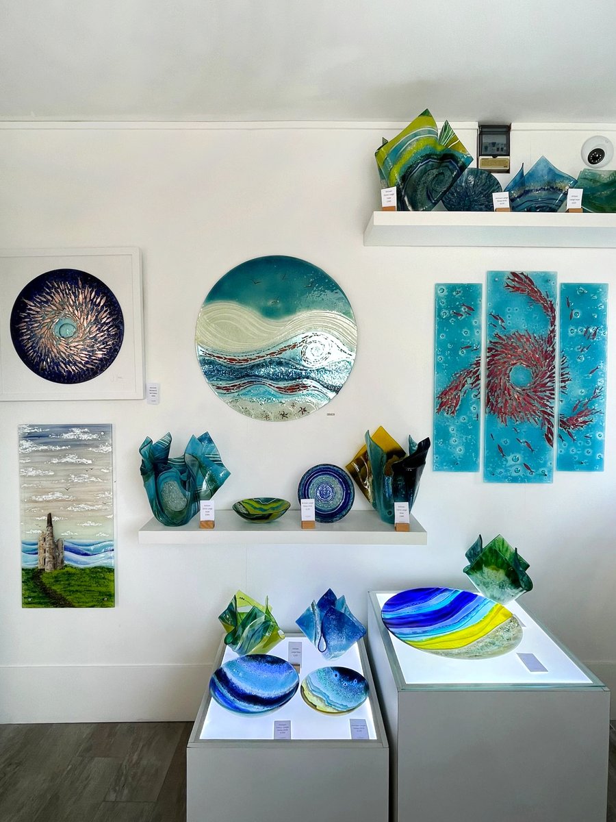 Jo Downs Glass tweet media