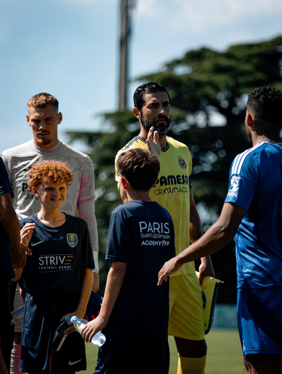 🤩 𝑾𝒉𝒆𝒏 𝑭𝒐𝒐𝒕𝒃𝒂𝒍𝒍 𝑳𝒆𝒈𝒆𝒏𝒅𝒔 𝑪𝒐𝒎𝒆 𝒕𝒐 𝑳𝒂𝒌𝒆 𝑮𝒆𝒏𝒆𝒗𝒂!⁠ ✨⁠
⁠
#psgacademyprogreategergeneva #leicestercityfc #villarealfc #friendly #legends #vardy #albiol