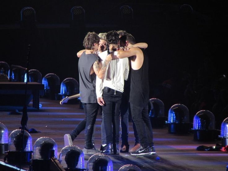 ALFINETEI's tweet image. Há 14 anos era formada uma das maiores bandas de todos os tempos, a One Direction.

#14YearsOfOneDirection