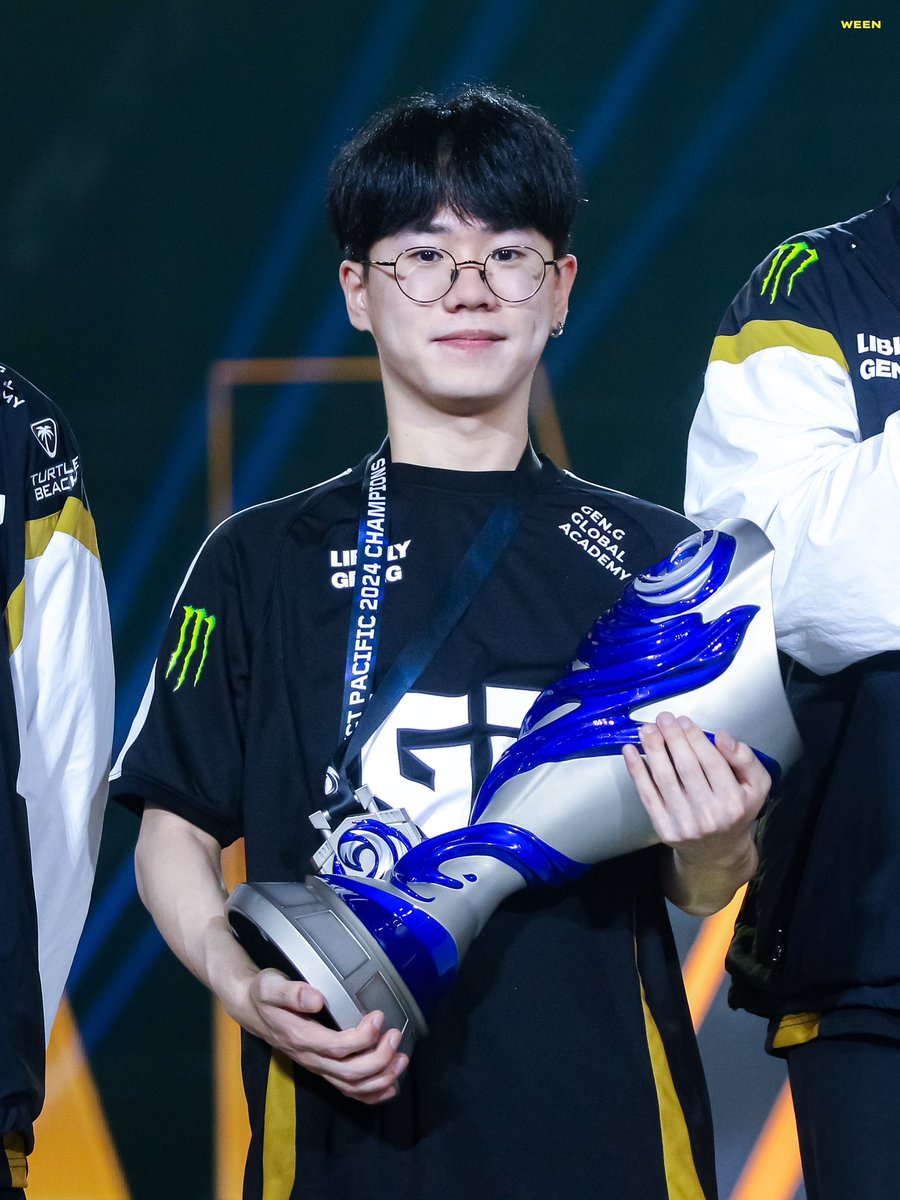 240721 VCT PACIFIC GRAND FINALS

🏆

#GENWIN #젠지 #LAKIA #라키아 #김종민 <a href="/lakiaone/">Lakia</a>