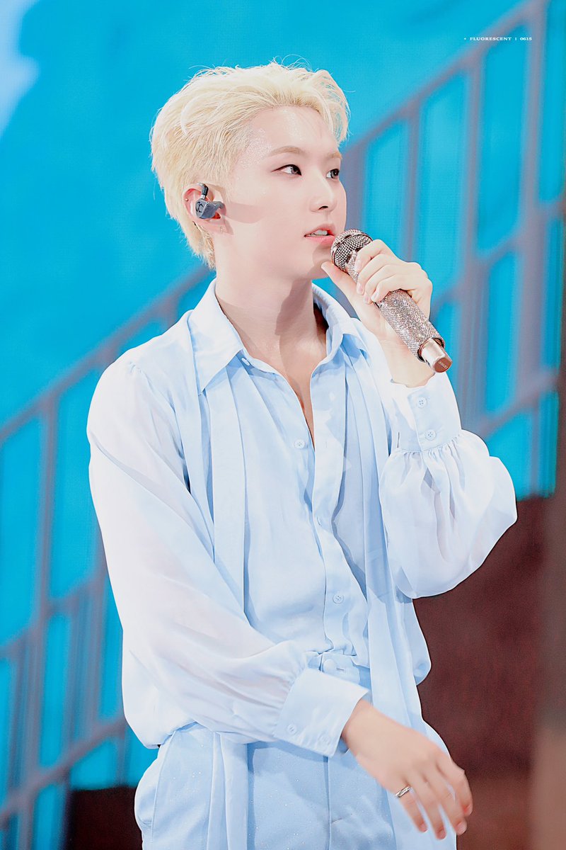 fluorescent615's tweet photo. 240723 캐럿랜드

#호시 #권순영 #HOSHI #ホシ
#세븐틴 #SEVENTEEN https://t.co/gLvLjdjU6m
