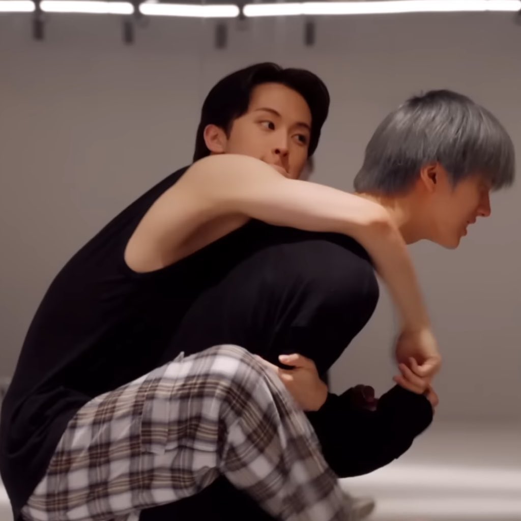 จีซองเลี้ยงม้าคด้วยซ้ำ