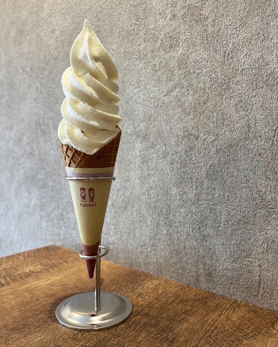 Yuto6522's tweet photo. この度、帯広でソフトクリームとクレープのお店をオープン致します！
テイクアウト専門店で、メニューの方は(ソフトクリーム、サンデー、パフェ、クレープ、ドリンク類)と
ソフトクリームは十勝の牛乳を使用のオリジナルソフトクリームです。
是非帯広に来た際はお立ち寄りください！ https://t.co/qd1urapnKu