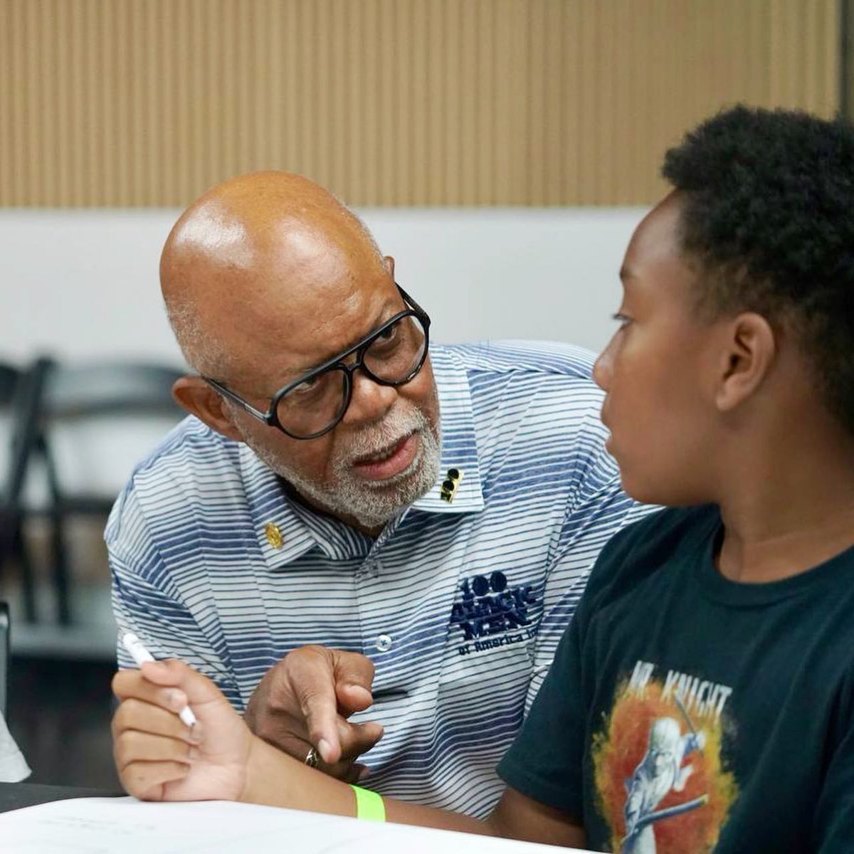 FirazHanna's tweet photo. The Peace Leadership Academy hosted by HWPL Georgia (USA) concluded the second Friday of the summer. Eager students learned about the topics of gratitude, consideration, sacrifice, and forgiveness to become the trailblazers of a culture of leadership and harmony. #DPCW #peace https://t.co/mHukhY7Ptz