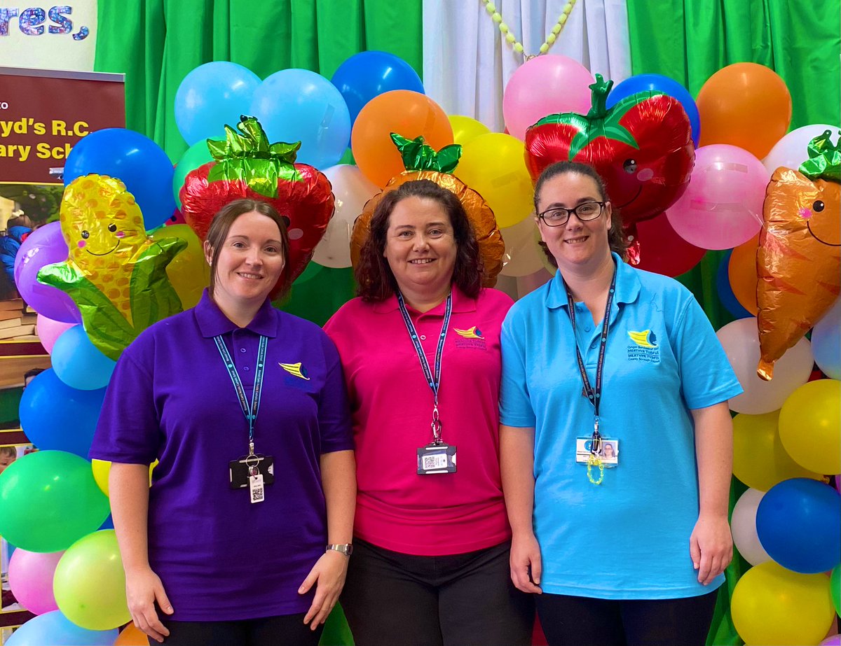 Illtyds_RC's tweet photo. Staff across our BCA campuses were ‘Food and Fun’ ready this morning as they welcomed our pupils through their doors to start this years summer programme ☀️
@MerthyrCBC
@CSCJES
#BCAwellbeing #BCAcommunity @foodandfunwales @JanineBrill @childcomwales https://t.co/4mQhNsUUrv