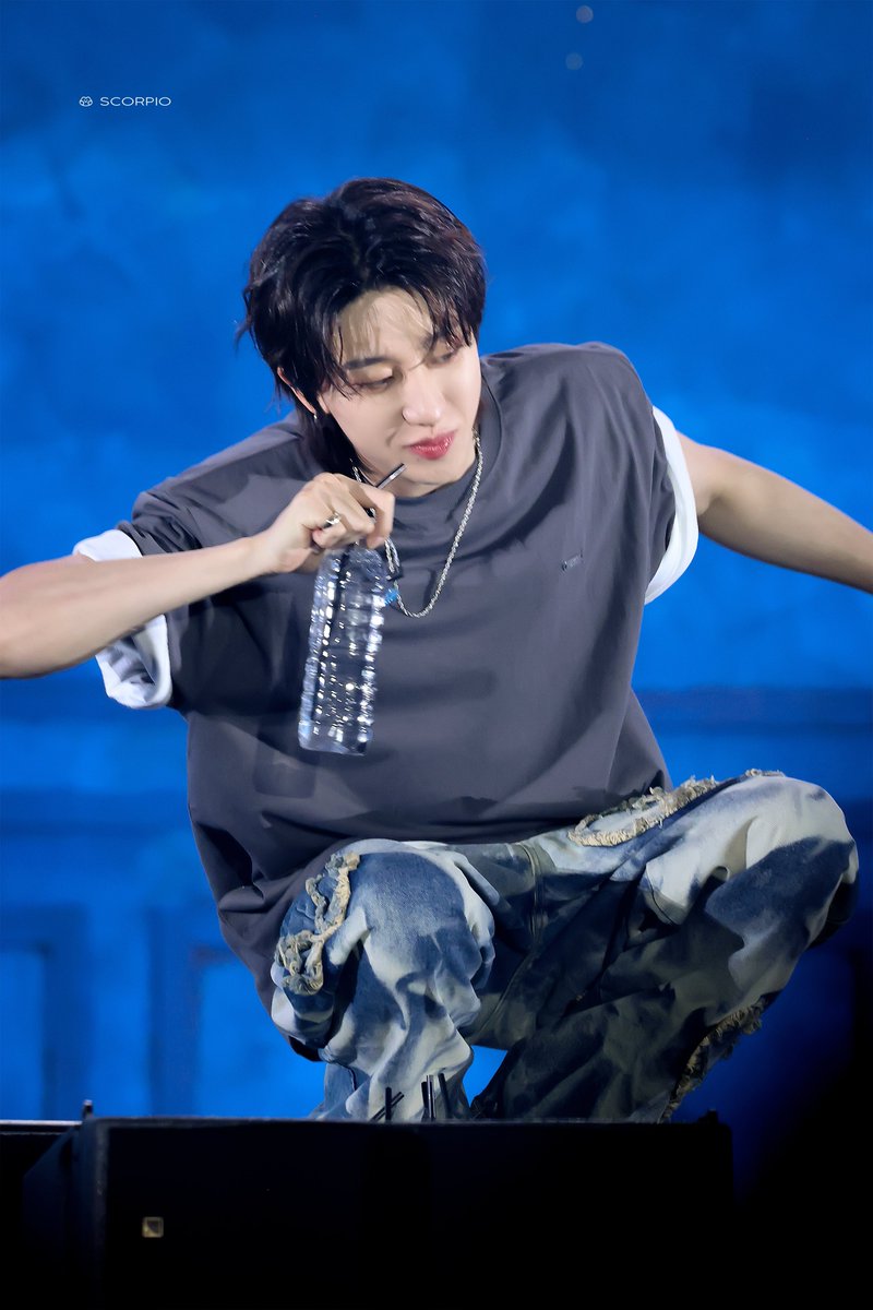 𝟮𝟰𝟬𝟳𝟮𝟯 
𝗖𝗔𝗥𝗔𝗧 𝗟𝗔𝗡𝗗

#서명호 #디에잇 #ミンハオ 
#徐明浩 #THE8 #minghao
#seventeen #세븐틴