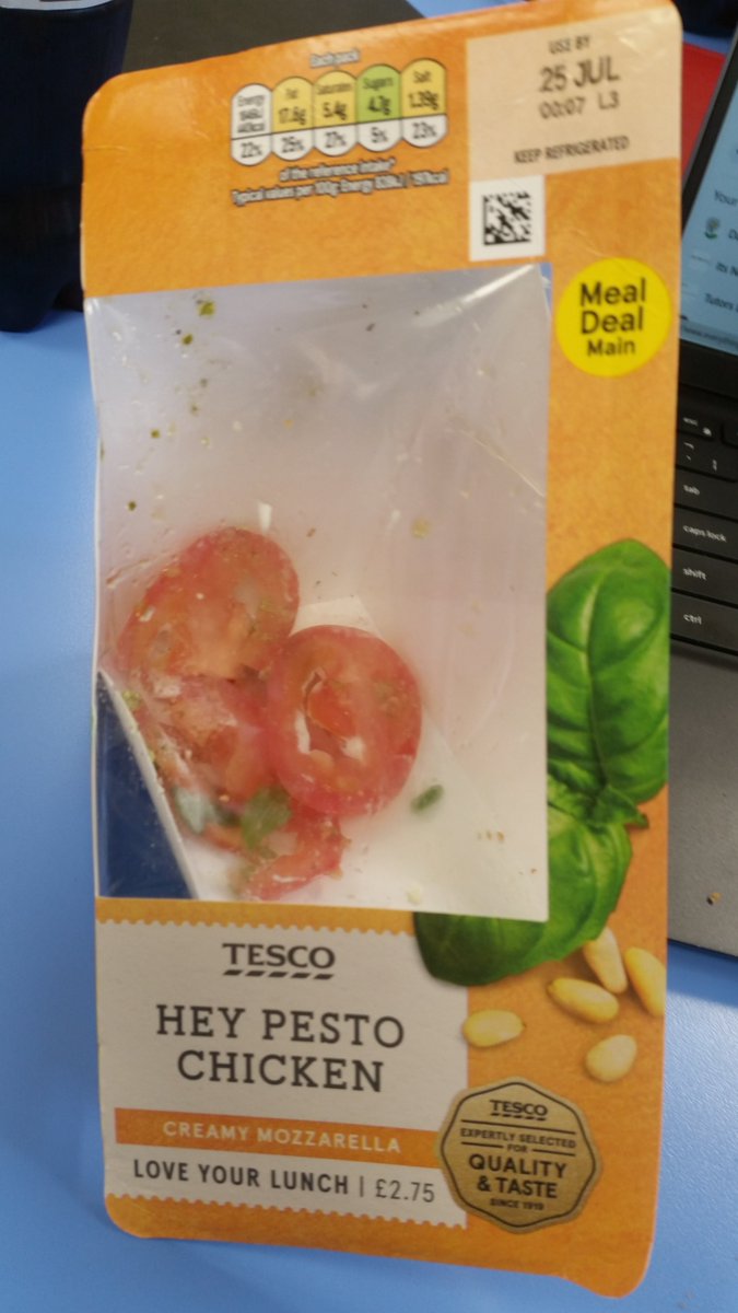 YTR15's tweet photo. @Tesco I decided to try something new for lunch today and got your Hey Pesto chicken sandwich. Pretty shocking that this is what I got. Really not impressed at all. https://t.co/ux9SEpJipQ