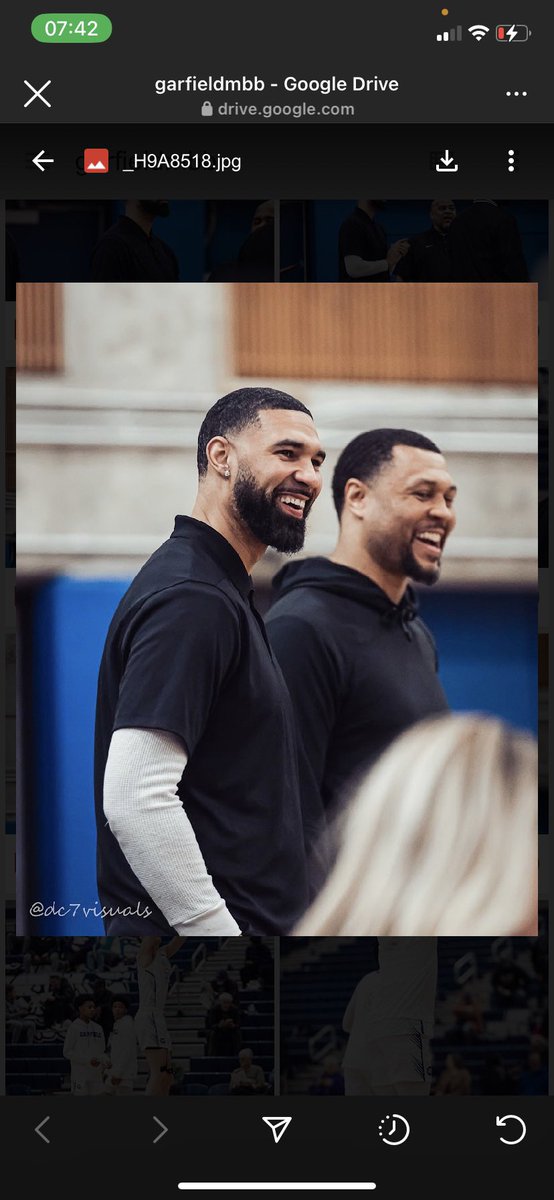 Tr3Simmons's tweet photo. Happy Birthday to one of the best to ever do it!!! Appreciate this guy! #Broy https://t.co/ALVQRGJKEk