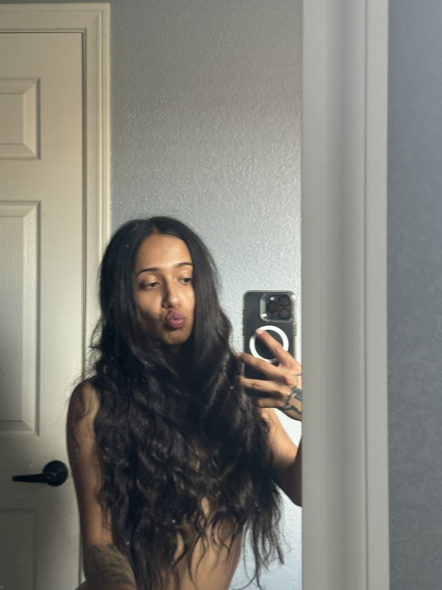 sshashaa13's tweet photo. https://t.co/9Ai6GIRLP0
retweet for a surprise 🫶🏽👀 https://t.co/VZb92VytXu