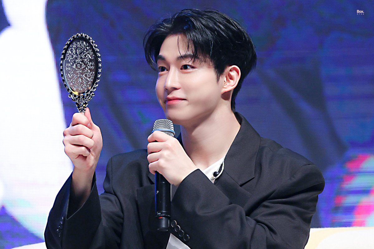 HaPpY BiRtH DaY 724Boy♡

#판타지지킴이_상혁이의_생일
#언제나_함께할_상혁이의724
#HAPPY_DAWON_DAY