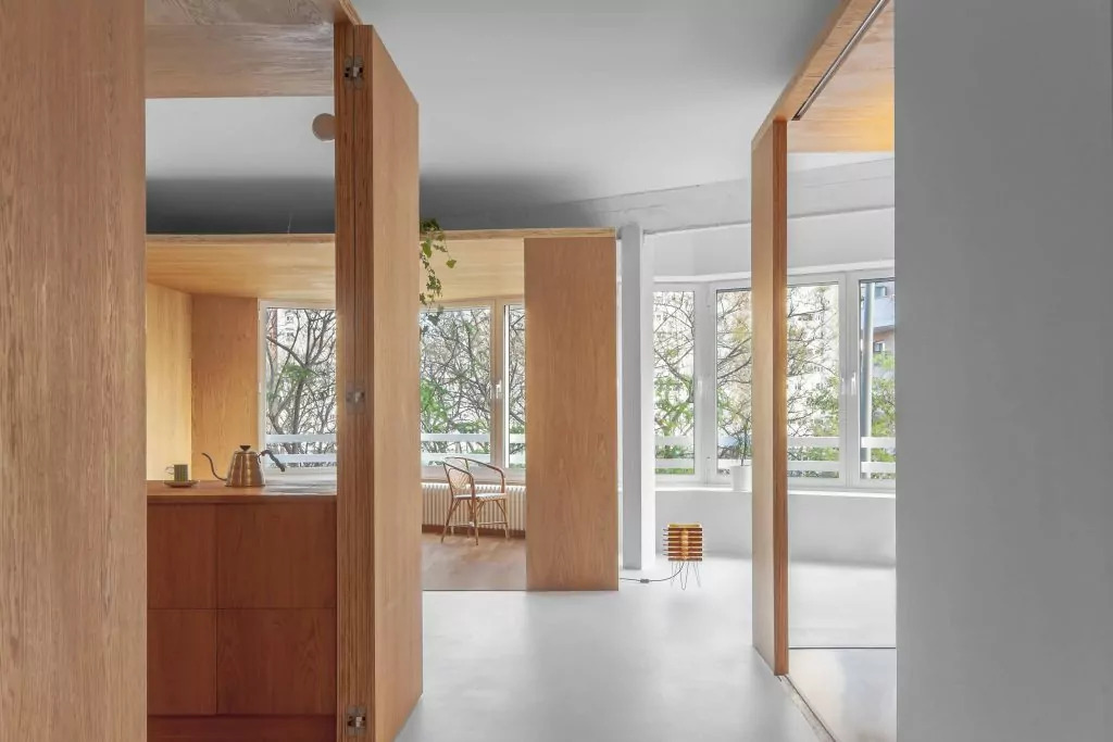 APARTAMENTO INTENSO-EXTENSO 👉 ow.ly/LpMb50QH0FJ

#Arquitectura Nil Brullet Arquitectura 📸 Andrés Flajszer #Arquitecturademadera #MaderayConstrucción