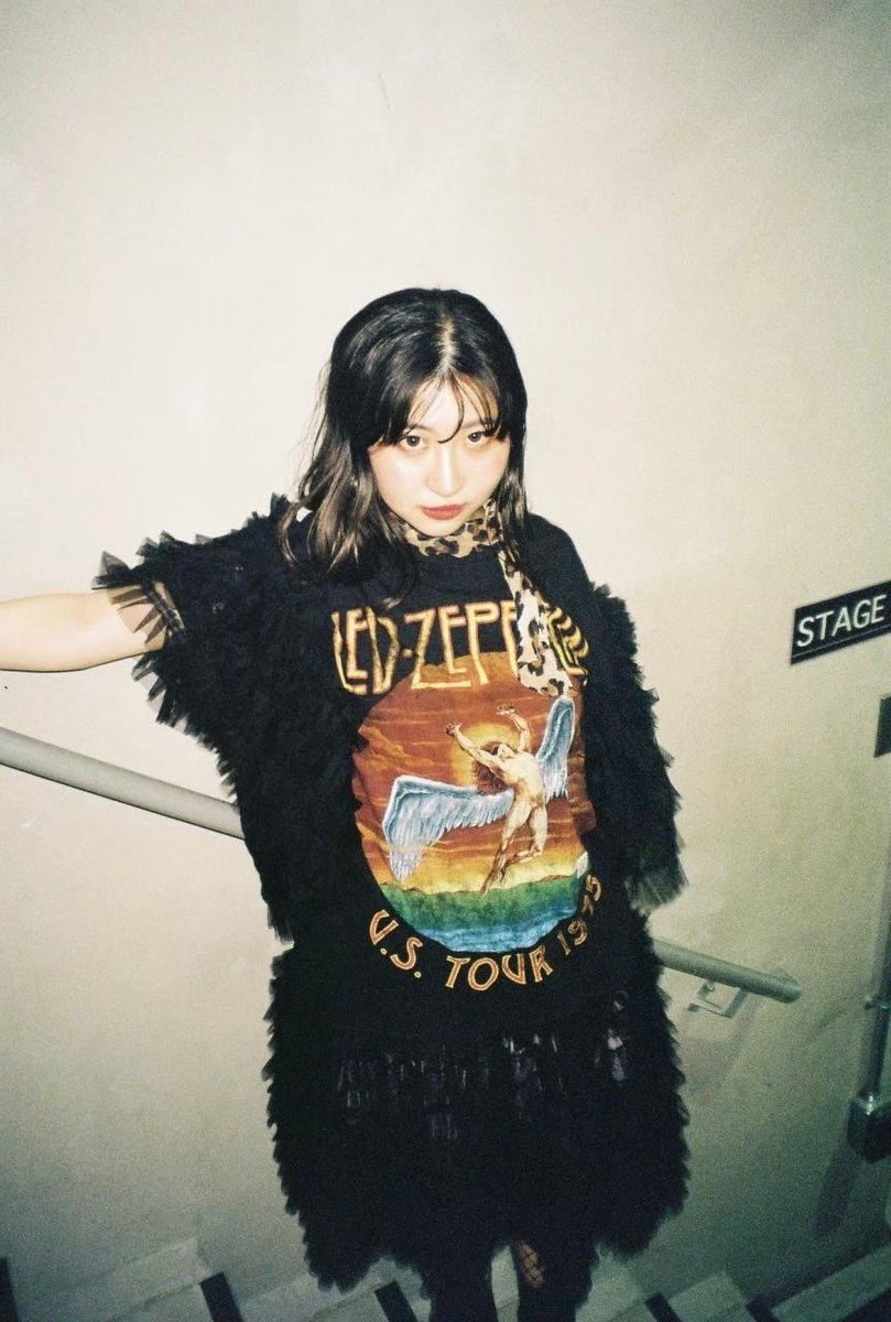 _eill_'s tweet photo. BAE ♡ before anyone else 

OUT NOW 💌💭💭💭💭💭💭

https://t.co/ANAXJ6FfKg https://t.co/TjwATM4cc6