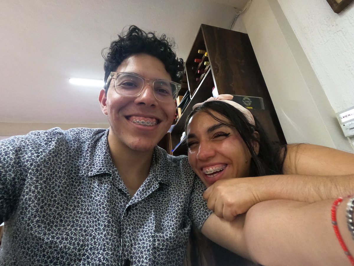 dianislunnis's tweet photo. Lo bonita que es la vida a su lado ♥️🥰✨ https://t.co/QlRWMR5lTI