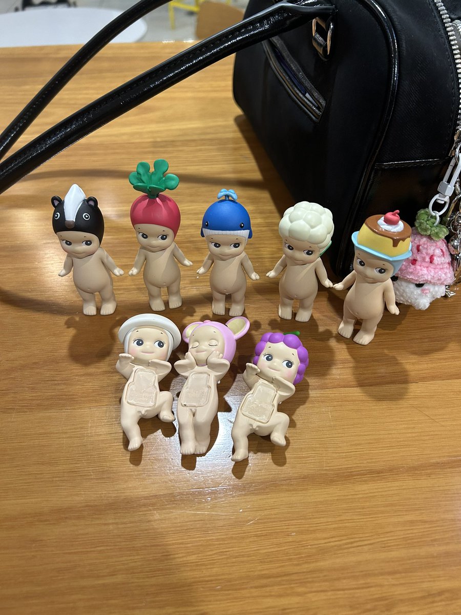 ermmmm I GOT THE WHALE