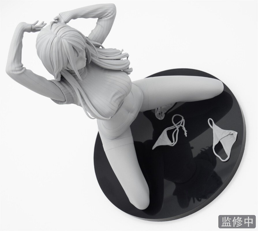 EUSUN introduces the prototype 1/6 scale figure of「Guitar Sister