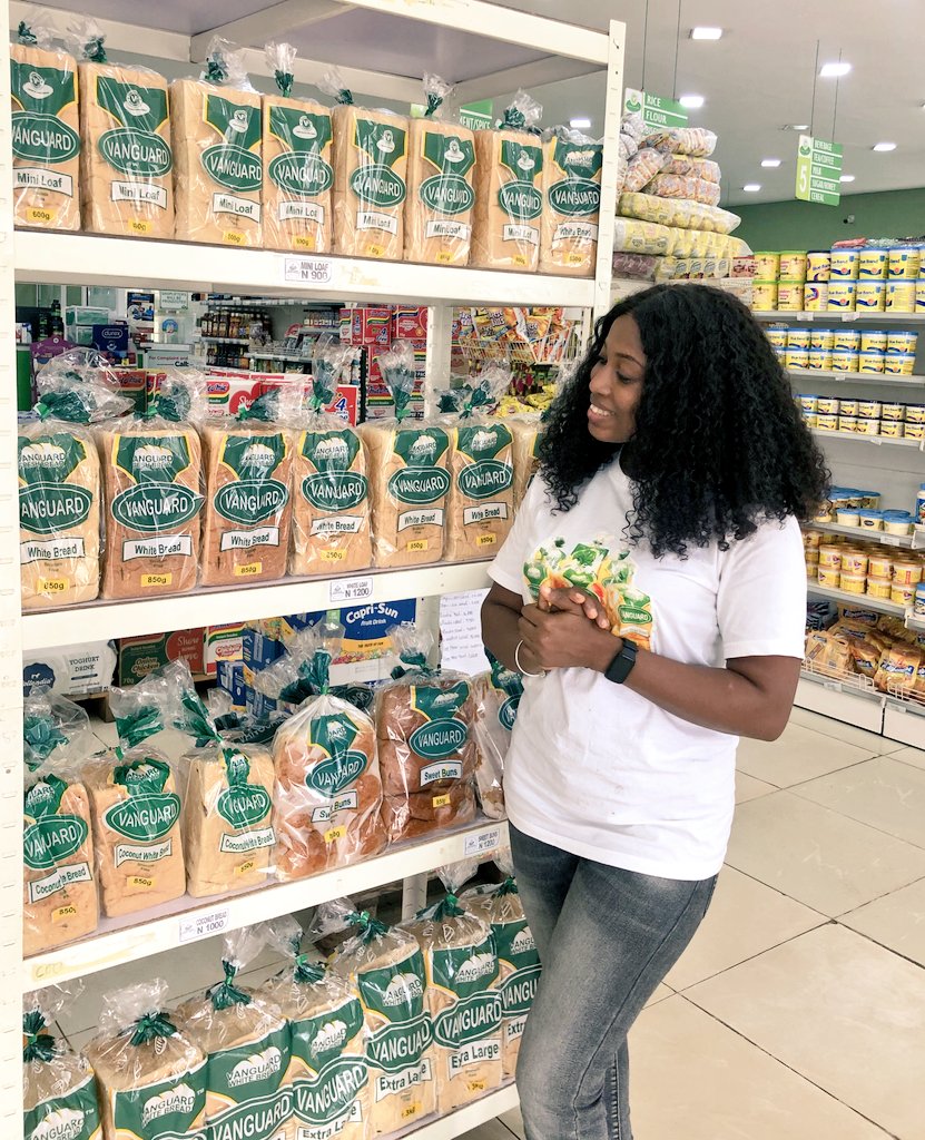 VanguardPharm's tweet photo. Fresh out of the oven! Can you smell the goodness? 😍

You can't afford to miss the taste🥰

Get yours today 

#vanguardpharmacy
#bread 
#ovenfresh https://t.co/VXFfoO56V1