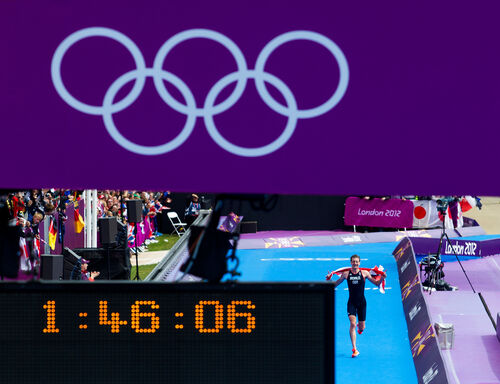 UniversityLeeds's tweet photo. The Paris 2024 @Olympics kick off this Friday! Here’s a thread of @LeedsAlumni that once represented their country on one of the world’s biggest stages👇🏽🧵 https://t.co/nErRqHB26C