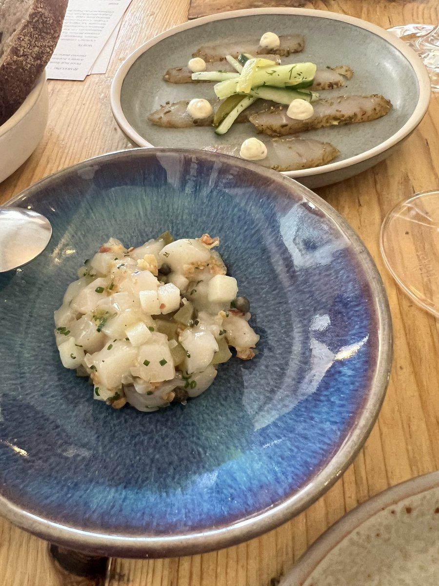 justoneoftheta1's tweet photo. Bucket list moment ticked! I didn’t want it to end…
#nathanoutlaw #fishkitchen #portisaac https://t.co/139elSAb8U