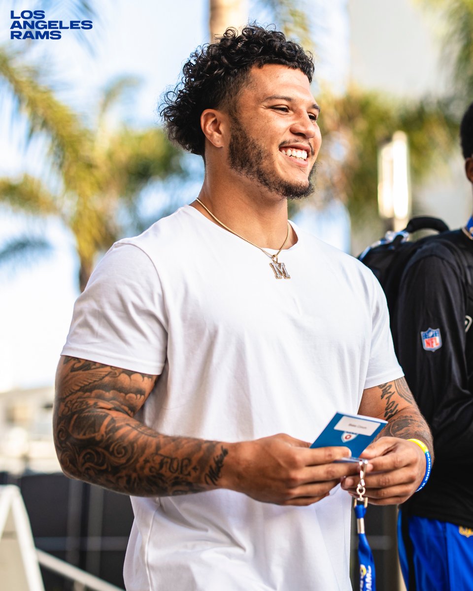 .<a href="/blake_corum/">#2⃣BeSavage</a> is all smiles reporting for duty 😁