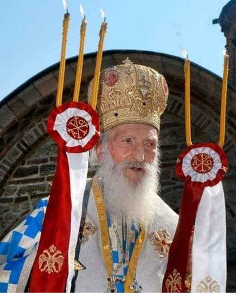 MraticSasa's tweet photo. Човек је јачи мртав него нечовек жив.Проћи ће све, али душа, образ и оно што је добро остаје заувек.

Патријарх српски Павле https://t.co/l4iZpU1NjH