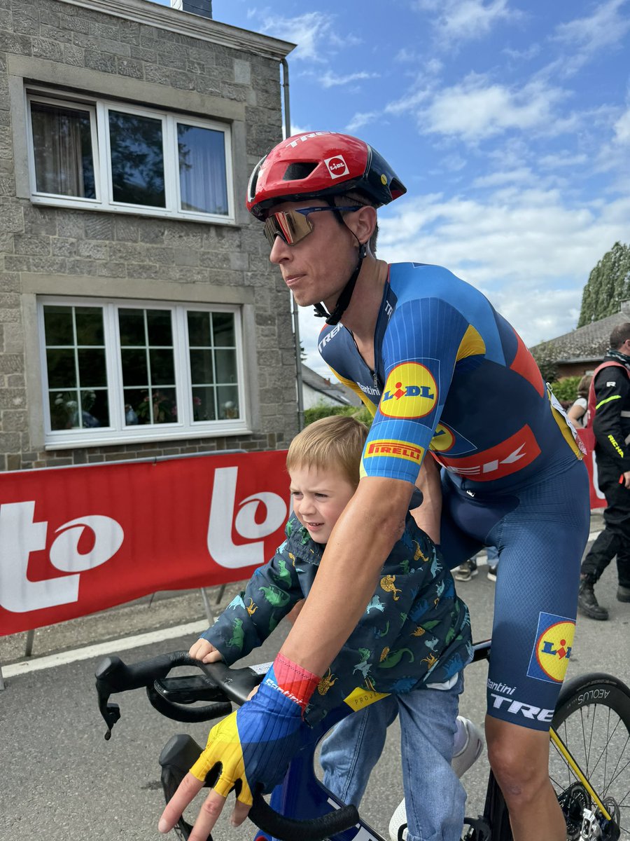 Etape 2 (23/07)
🚴‍♂️188,25 km
🚩Saint-Ghislain
🏁Ouffet

<a href="/alexkirsch92/">Alex Kirsch</a> <a href="/LidlTrek/">Lidl-Trek</a> la place ici n’a pas beaucoup d’importance. Cela fait partie des derniers entraînements avant ma participation au <a href="/JOdeParis2024/">@paris2024</a> 

#tourdewallonie