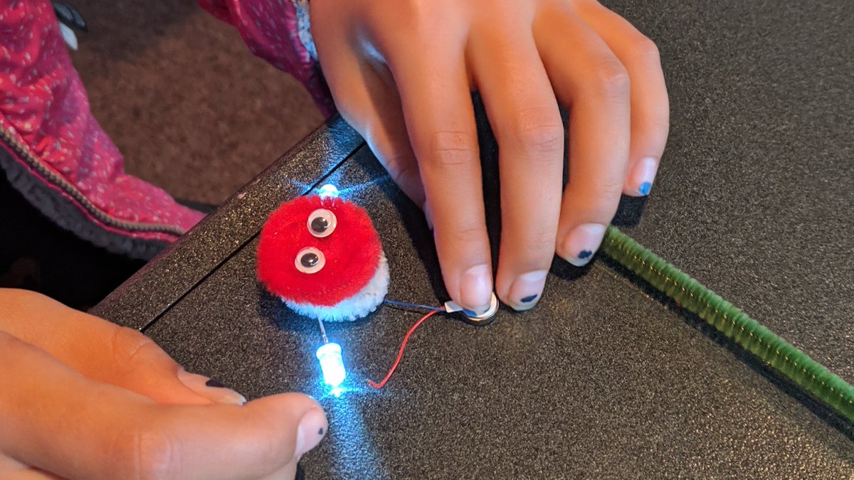UCSDPreCollege's tweet photo. The #free Sally Ride Science workshop "Craftronics" is coming to University Community Library Aug. 3. Kids will explore circuits by using them in craft projects like a light-up LED bracelet or robot bug. From #LibraryNExT @SDPublicLibrary @UCSDExtStudies: https://t.co/xmwusY5trn https://t.co/wN72h6Q5XD