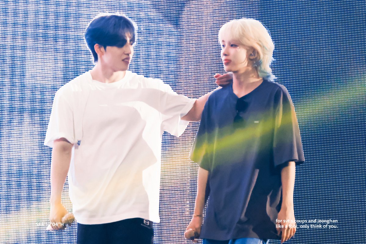 s881004h's tweet image. 240723 Caratland Day 1 매일매일 같이 행복하자❤️
#SEVENTEEN #세븐틴 #에스쿱스 #승철 #SCOUPS #JEONGHAN #정한 @pledis_17