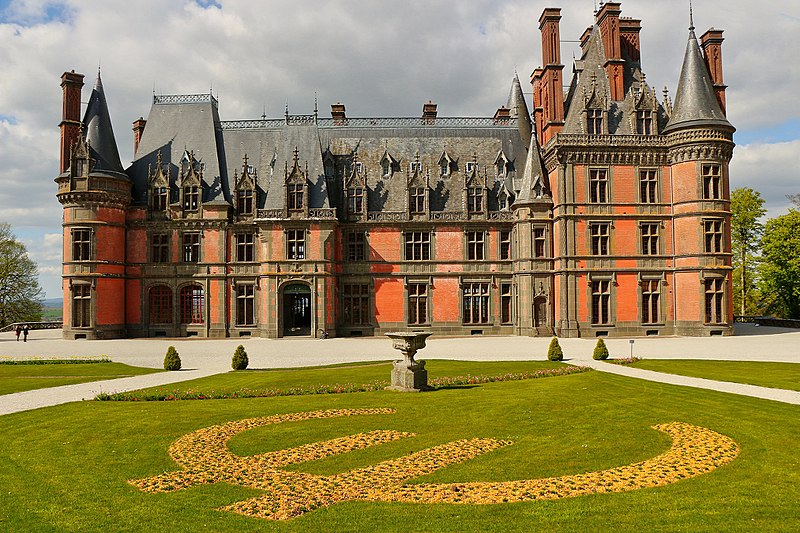 🌷 La Bretagne abrite certains des plus beaux parcs et jardins de France. Du Parc Botanique de Haute-Bretagne au Domaine de Kerguéhennec, chaque lieu offre une escapade enchantée au cœur de la nature.

🌳 Découvrez notre top 6 !

👉 bit.ly/4daNTJj

📸 Creative Commons