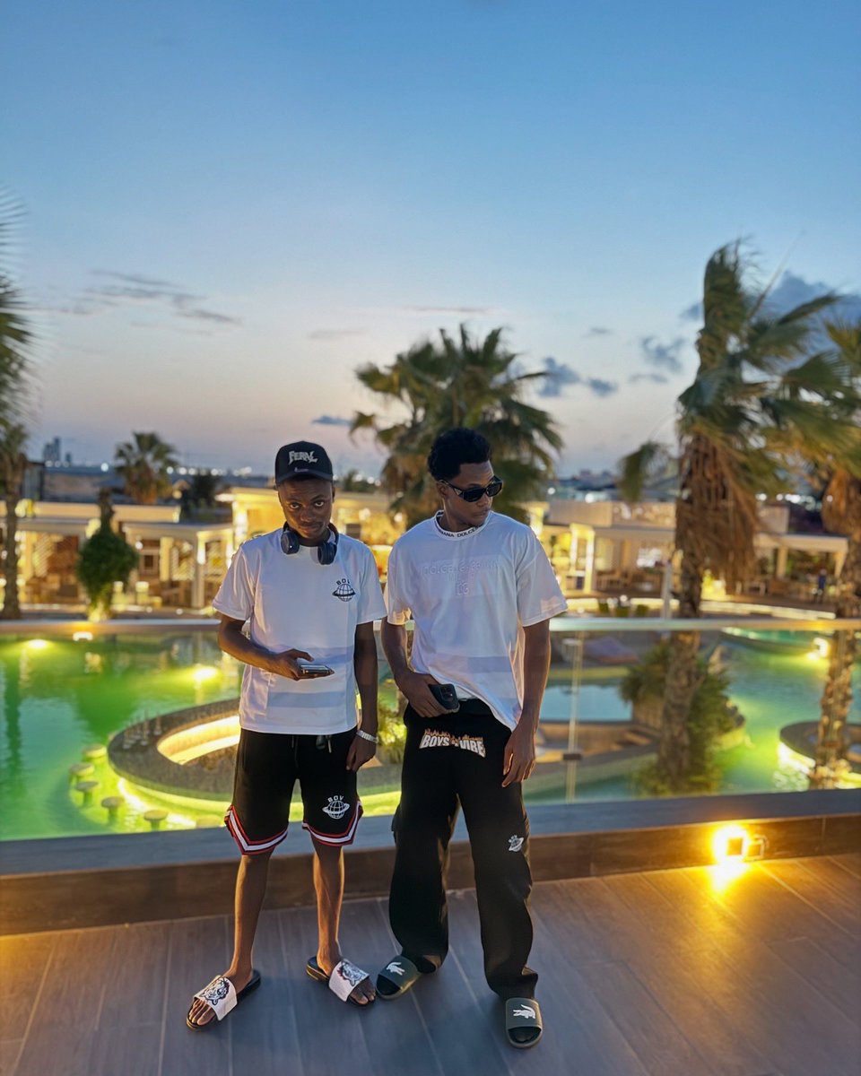 BOYSONVIBE's tweet photo. BOV⤴️RTW https://t.co/YmeSfmImVM